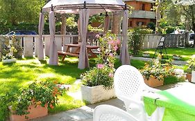 Green Holiday Villa